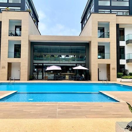 One Bedroom Apartment At A Embassy Gardens Cantonments Accra Exteriör bild
